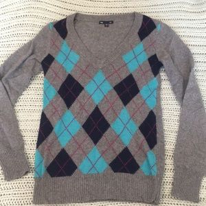 Gap argyle blue gray long sleeve v neck sweater xs